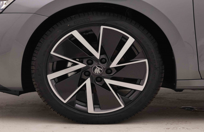 SKODA_SKODA_OCTAVIA_2551171_22.jpg SKODA_SKODA_OCTAVIA_2551171_22.jpg