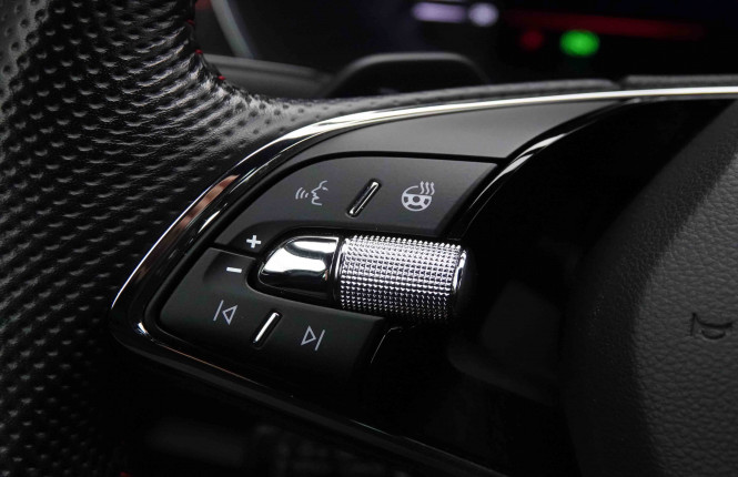 SKODA_SKODA_OCTAVIA_2652219_18.jpg SKODA_SKODA_OCTAVIA_2652219_18.jpg