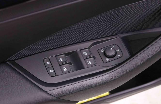 SKODA_SKODA_OCTAVIA_2654670_19.jpg