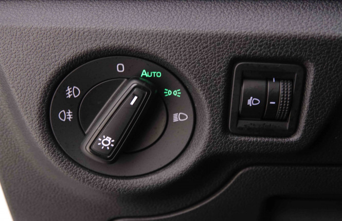 SKODA_SKODA_SCALA_2550525_8.jpg SKODA_SKODA_SCALA_2550525_8.jpg