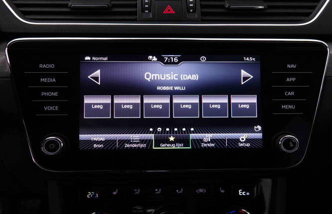 SKODA_SKODA_SUPERB_2546976_12.jpg