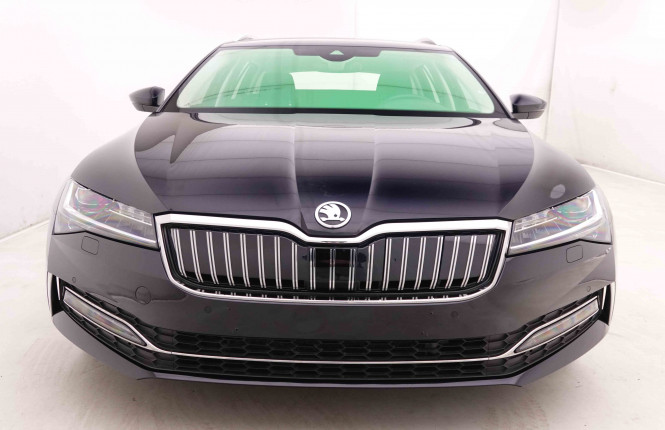 SKODA_SKODA_SUPERB_2546976_24.jpg