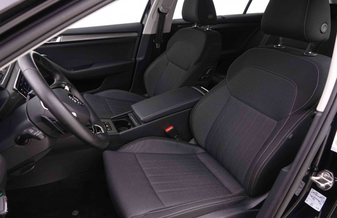 SKODA_SKODA_SUPERB_2546976_7.jpg