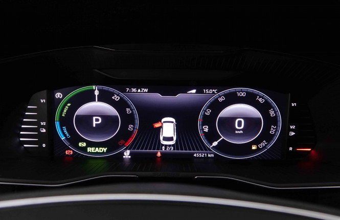 SKODA_SKODA_SUPERB_2547327_17.jpg