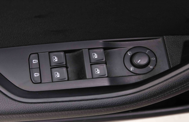 SKODA_SKODA_SUPERB_2547327_20.jpg
