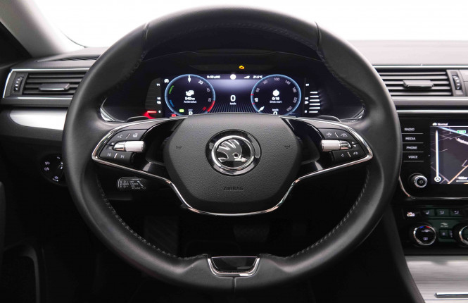 SKODA_SKODA_SUPERB_2549696_10.jpg