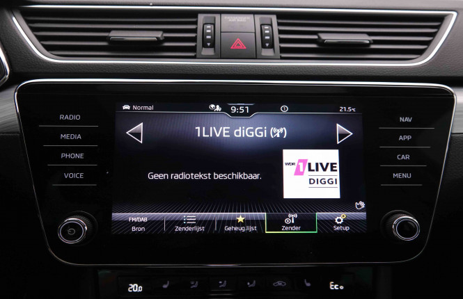 SKODA_SKODA_SUPERB_2549696_13.jpg