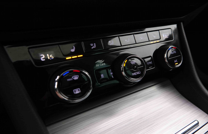 SKODA_SKODA_SUPERB_2549696_18.jpg