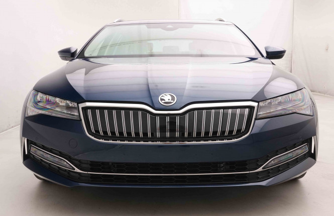 SKODA_SKODA_SUPERB_2549696_30.jpg
