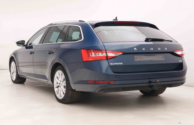 SKODA_SKODA_SUPERB_2549696_32.jpg
