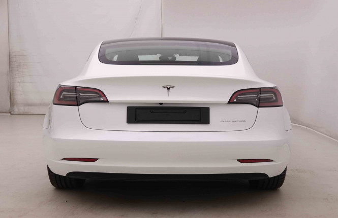 TESLA_TESLA_MODEL 3_2548117_25.jpg