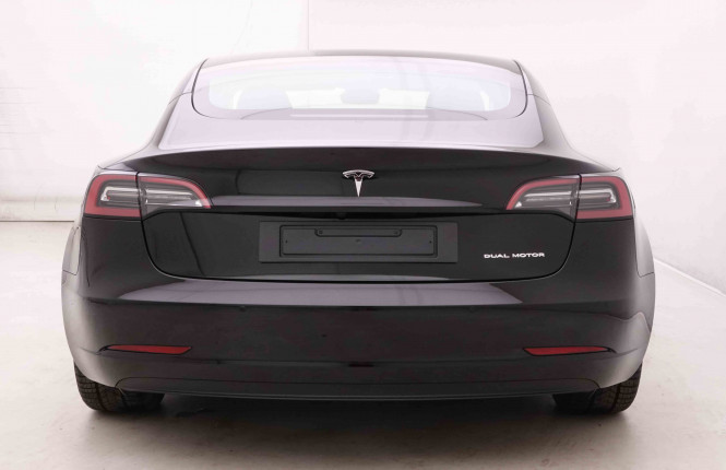 TESLA_TESLA_MODEL 3_2548709_28.jpg