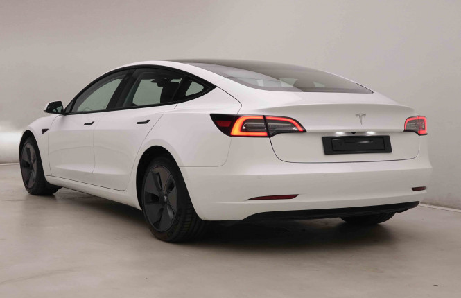 TESLA_TESLA_MODEL 3_2550931_27.jpg