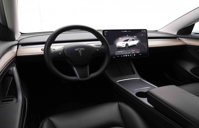 TESLA_TESLA_MODEL 3_2550931_37.jpg