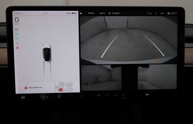 TESLA_TESLA_MODEL 3_2550931_65.jpg