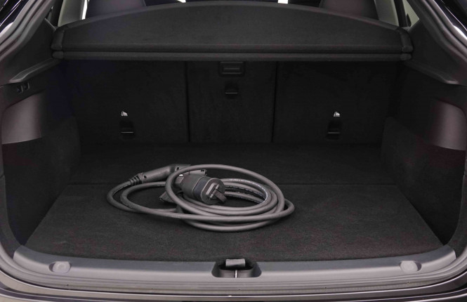 TESLA_TESLA_MODEL Y_2551010_5.jpg TESLA_TESLA_MODEL Y_2551010_5.jpg