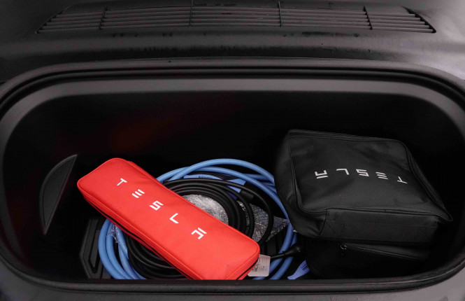 TESLA_TESLA_MODEL Y_2652601_20.jpg