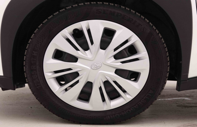 TOYOTA_TOYOTA_AYGO X_2548456_18.jpg