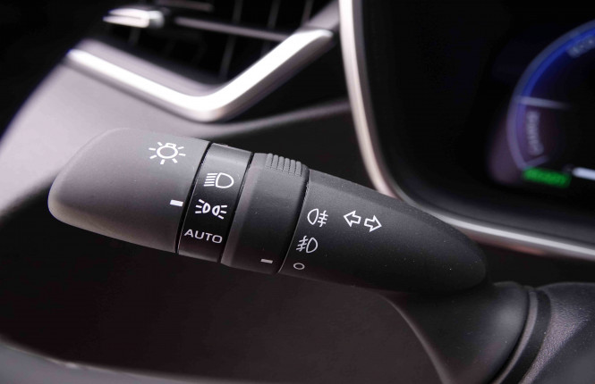TOYOTA_TOYOTA_COROLLA_2549078_16.jpg