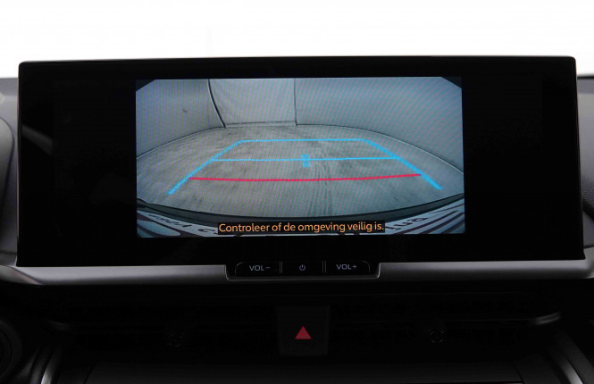 TOYOTA_TOYOTA_C_HR_2547867_11.jpg