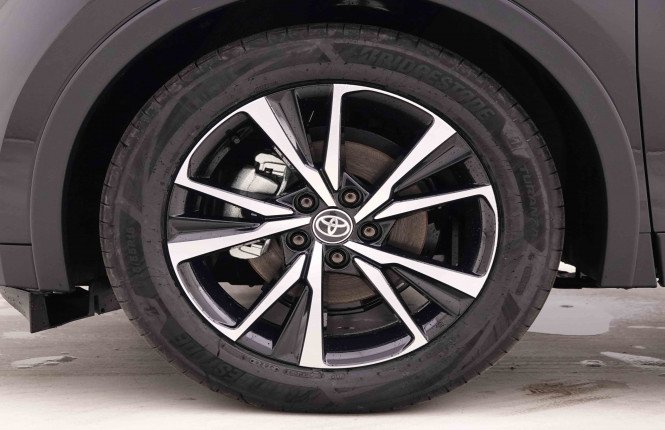 TOYOTA_TOYOTA_C_HR_2547867_47.jpg