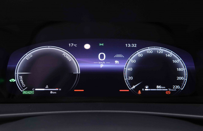 TOYOTA_TOYOTA_C_HR_2547872_13.jpg