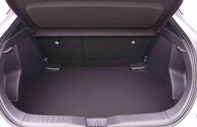 TOYOTA_TOYOTA_C_HR_2547872_5.jpg