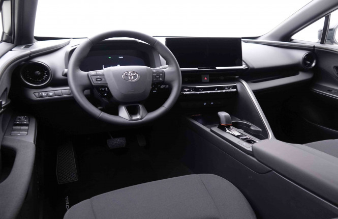 TOYOTA_TOYOTA_C_HR_2547872_7.jpg