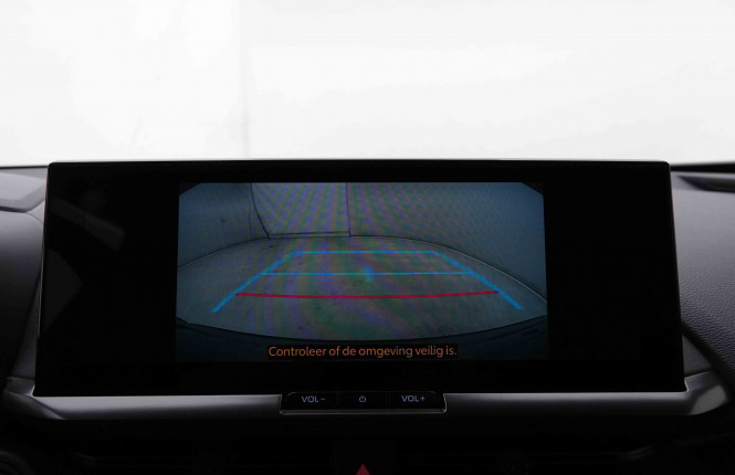 TOYOTA_TOYOTA_C_HR_2547874_11.jpg