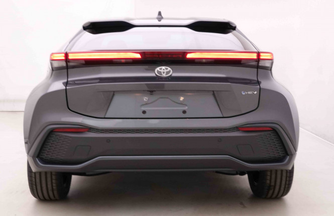 TOYOTA_TOYOTA_C_HR_2547874_27.jpg