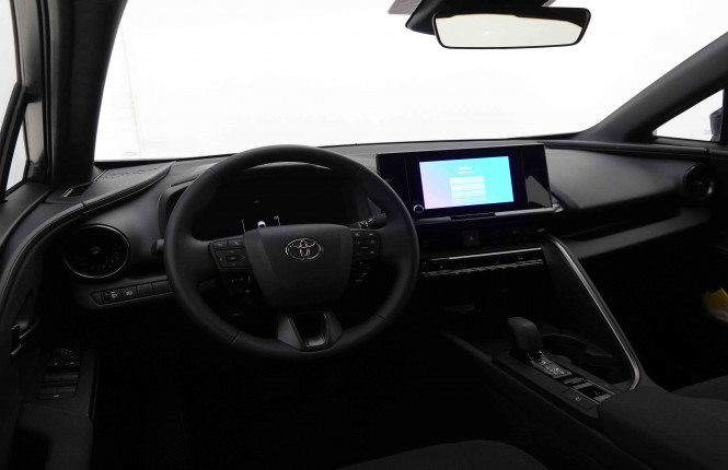 TOYOTA_TOYOTA_C_HR_2550786_7.jpg