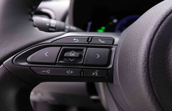 TOYOTA_TOYOTA_YARISCROSS_2549048_15.jpg