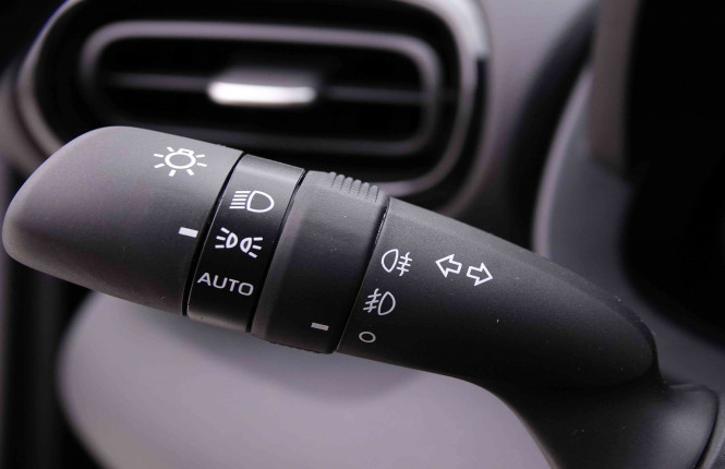 TOYOTA_TOYOTA_YARISCROSS_2549050_13.jpg