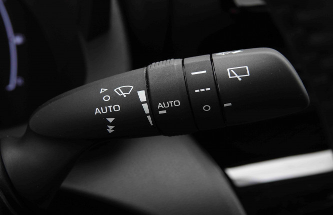 TOYOTA_TOYOTA_YARISCROSS_2549504_15.jpg