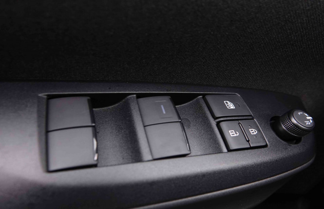 TOYOTA_TOYOTA_YARISCROSS_2550264_20.jpg TOYOTA_TOYOTA_YARISCROSS_2550264_20.jpg