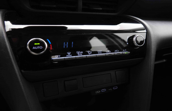 TOYOTA_TOYOTA_YARISCROSS_2551534_33.jpg TOYOTA_TOYOTA_YARISCROSS_2551534_33.jpg