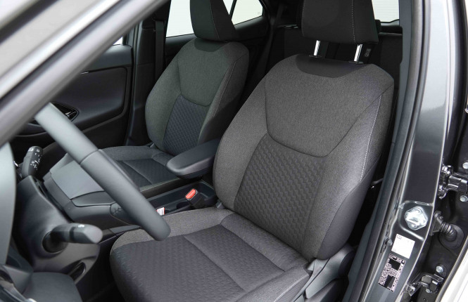 TOYOTA_TOYOTA_YARISCROSS_2654213_6.jpg TOYOTA_TOYOTA_YARISCROSS_2654213_6.jpg