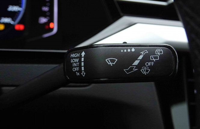 VOLKSWAGEN_VOLKSWAGEN_ARTEON_2654933_17.jpg VOLKSWAGEN_VOLKSWAGEN_ARTEON_2654933_17.jpg