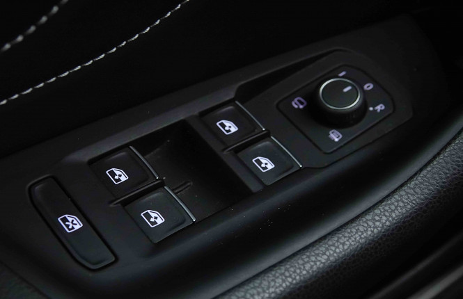 VOLKSWAGEN_VOLKSWAGEN_ARTEON_2654933_21.jpg VOLKSWAGEN_VOLKSWAGEN_ARTEON_2654933_21.jpg