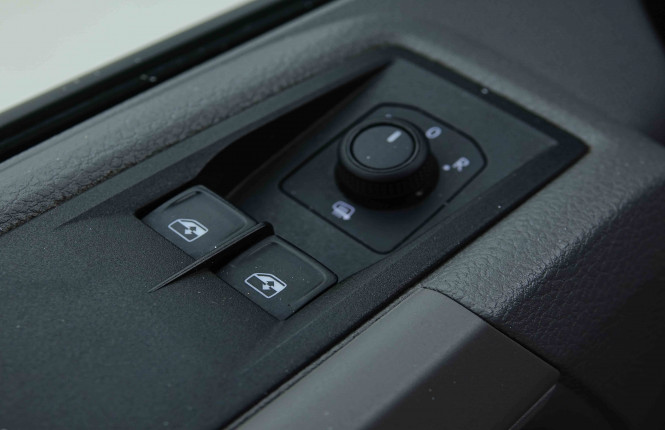 VOLKSWAGEN_VOLKSWAGEN_CRAFTER_2655076_18.jpg VOLKSWAGEN_VOLKSWAGEN_CRAFTER_2655076_18.jpg