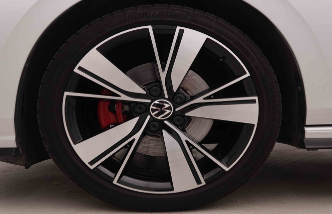 VOLKSWAGEN_VOLKSWAGEN_GOLF GTD_2549805_26.jpg