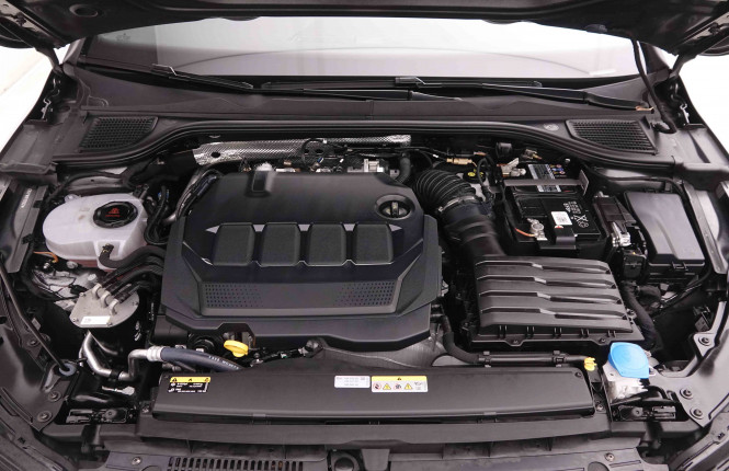 VOLKSWAGEN_VOLKSWAGEN_GOLF GTD_2549805_27.jpg