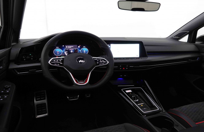 VOLKSWAGEN_VOLKSWAGEN_GOLF GTI_2547499_12.jpg