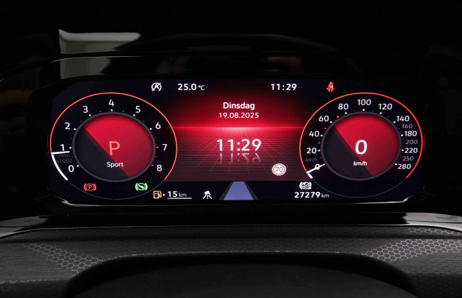 VOLKSWAGEN_VOLKSWAGEN_GOLF GTI_2549356_19.jpg VOLKSWAGEN_VOLKSWAGEN_GOLF GTI_2549356_19.jpg