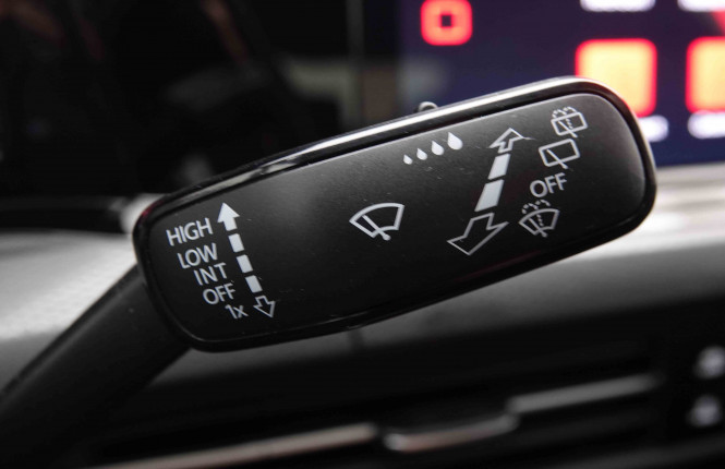 VOLKSWAGEN_VOLKSWAGEN_GOLF GTI_2549356_21.jpg VOLKSWAGEN_VOLKSWAGEN_GOLF GTI_2549356_21.jpg