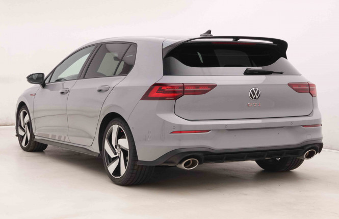 VOLKSWAGEN_VOLKSWAGEN_GOLF GTI_2549455_32.jpg