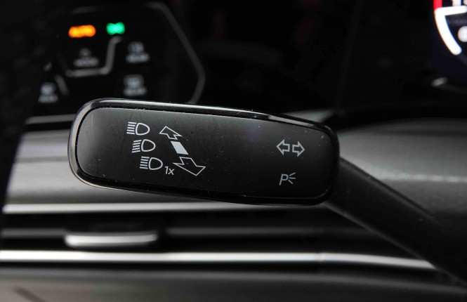 VOLKSWAGEN_VOLKSWAGEN_GOLF GTI_2653510_18.jpg