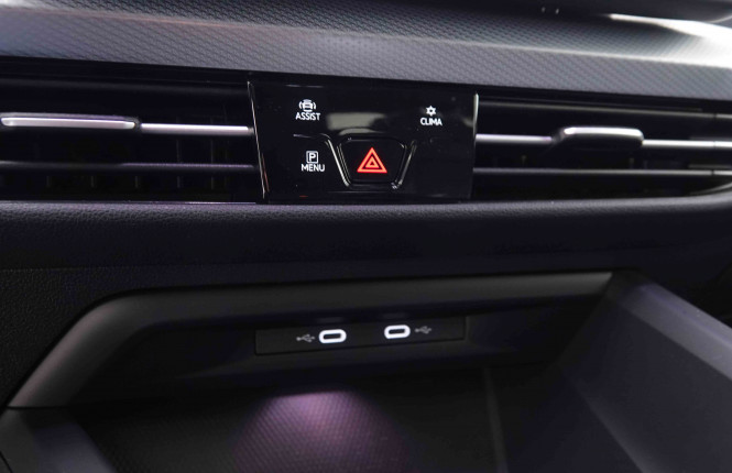 VOLKSWAGEN_VOLKSWAGEN_GOLFVAR_2550895_15.jpg VOLKSWAGEN_VOLKSWAGEN_GOLFVAR_2550895_15.jpg