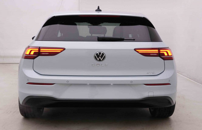 VOLKSWAGEN_VOLKSWAGEN_GOLF_2549117_28.jpg