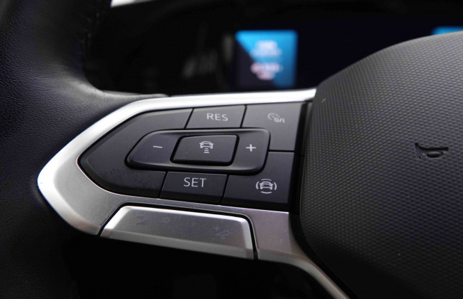 VOLKSWAGEN_VOLKSWAGEN_GOLF_2549887_20.jpg